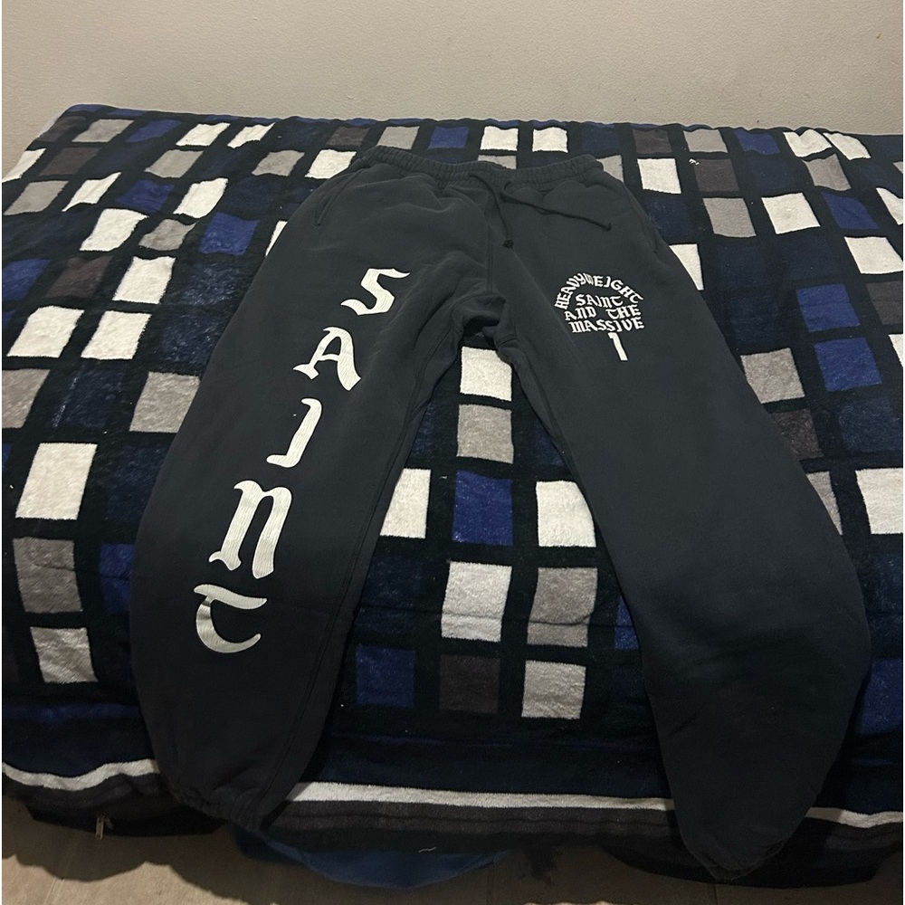 Saint Micheal sweatpants size XL